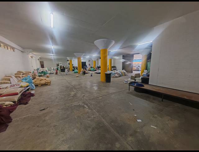 2,289M² WAREHOUSE FOR SALE IN OPHIRTON